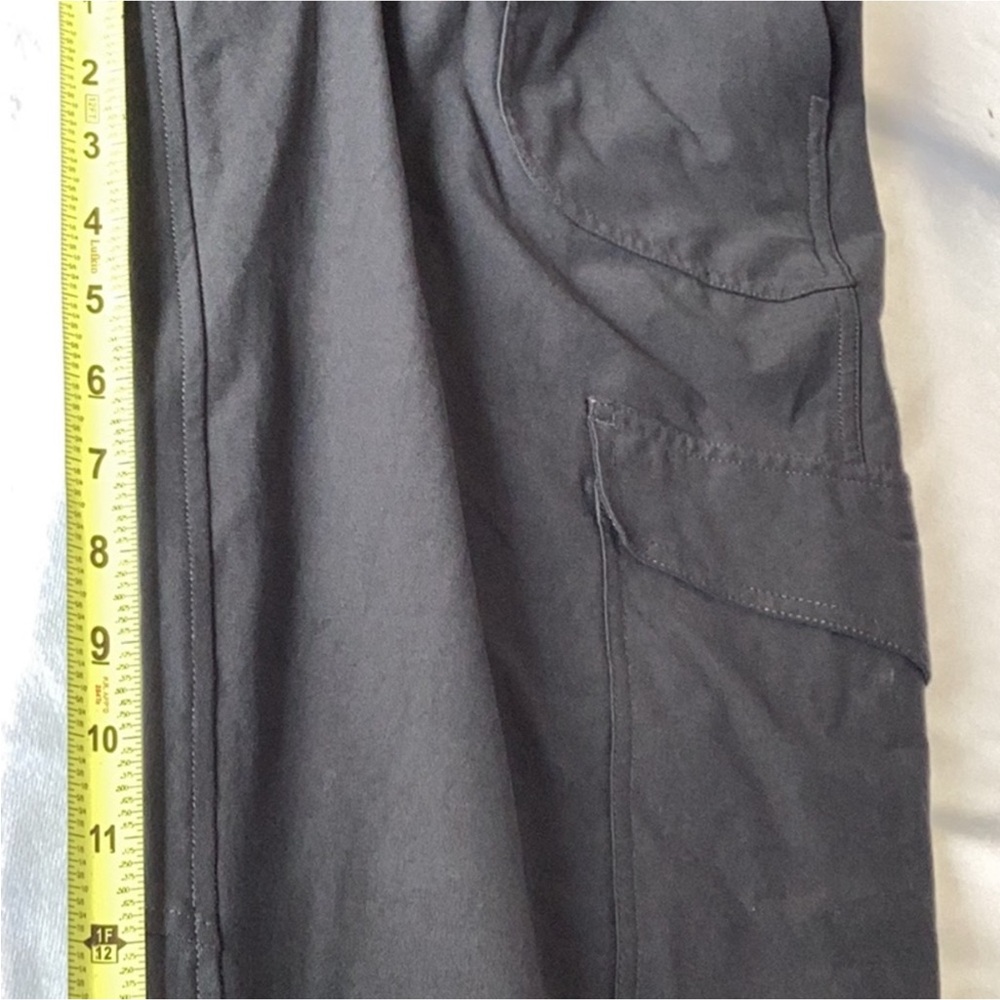Lululemon pants - Picture 12 of 13